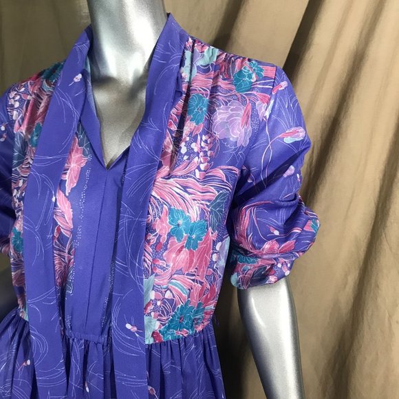 Vintage Mavinette Dress Women's Small/Medium Purple Pink Blue Floral Pattern 3/4 - Picture 15 of 16